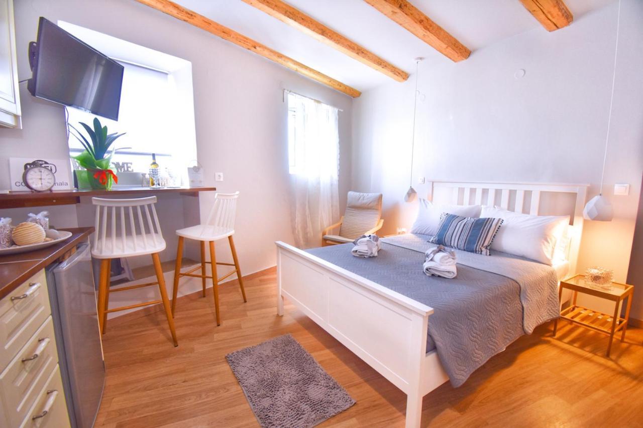Mouragia Seaside Ground Floor Studio Korfu Dış mekan fotoğraf